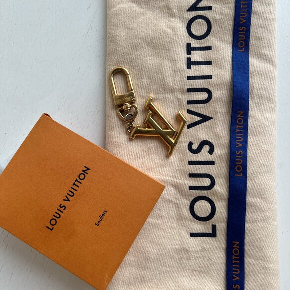 Authentic Louis Vuitton Keychain monogram gold B1025 - Picture 2 of 7